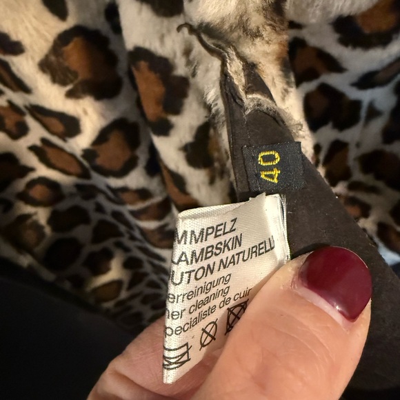 Vintage brown lamb leather leopard women’s jacket reversible - size 40 medium - Picture 6 of 8